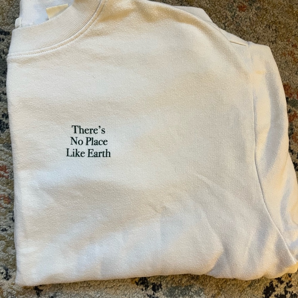 Levi crew neck